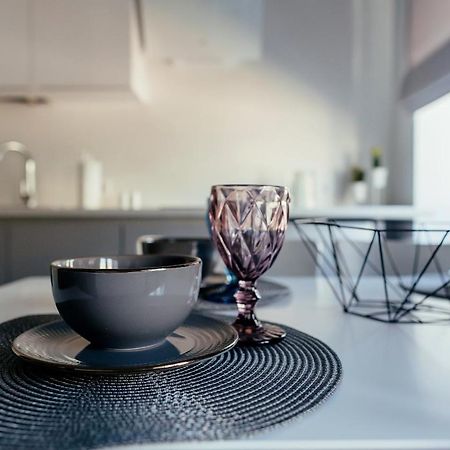 Lara Apartament 2 Leilighet Lviv Eksteriør bilde