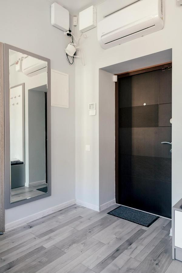 Lara Apartament 2 Leilighet Lviv Eksteriør bilde