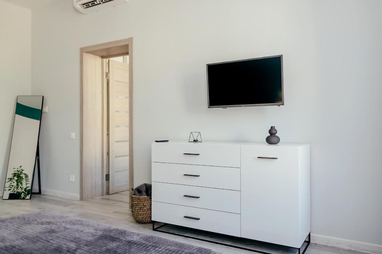 Lara Apartament 2 Leilighet Lviv Eksteriør bilde