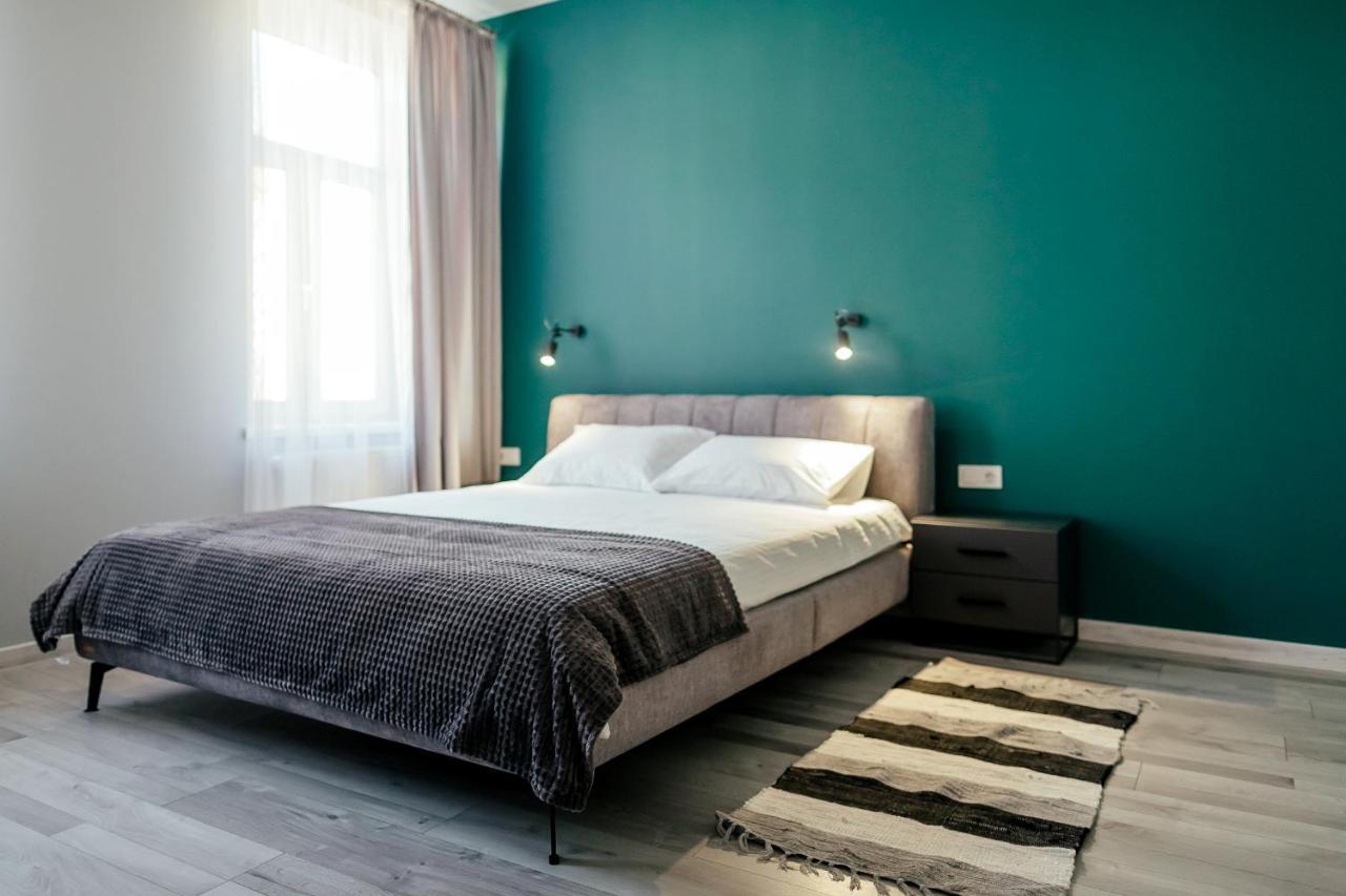 Lara Apartament 2 Leilighet Lviv Eksteriør bilde